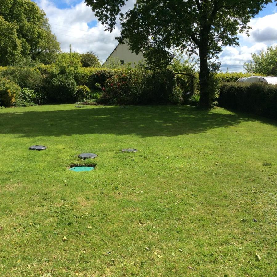 Le Boterff Gites Et Camping Saint-Mayeux Exterior photo