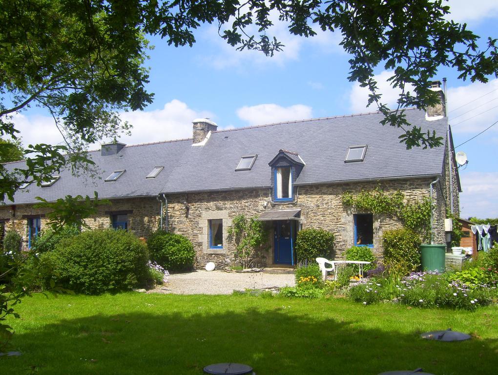 Le Boterff Gites Et Camping Saint-Mayeux Exterior photo